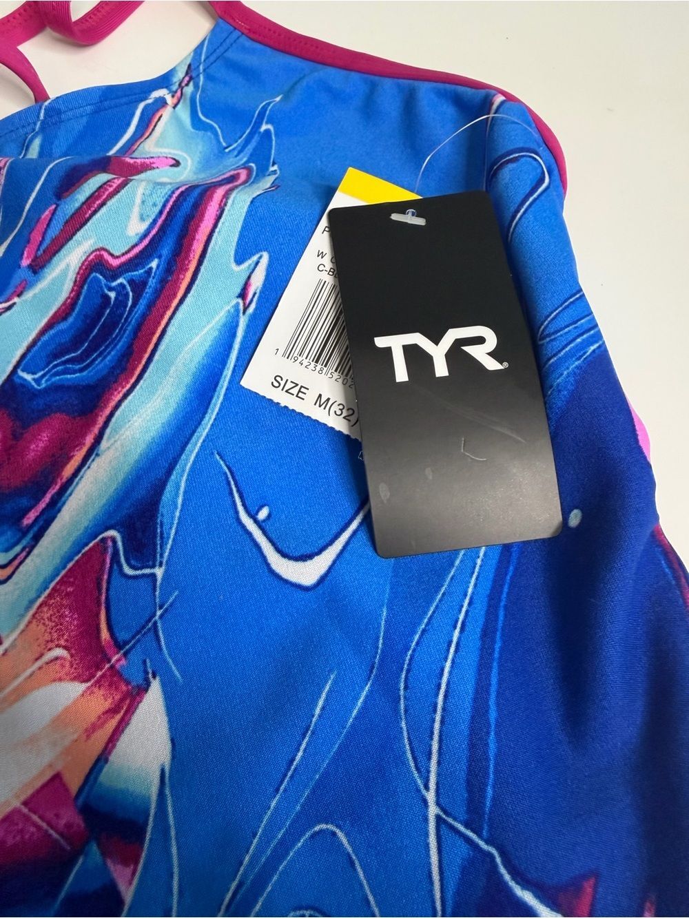TYR Durafast Elite® TrinityFit Swimsuit
Women’s Size 32 (Medium) • NWT - Picture 5 of 8